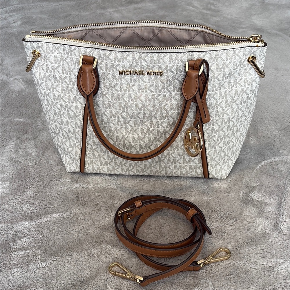 Michael Kors Sierra Satchel White and Tan Signature